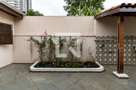Vista da Suíte da Casa 1 de casa à venda com 3 quartos, 120m² em Vila Gumercindo, São Paulo