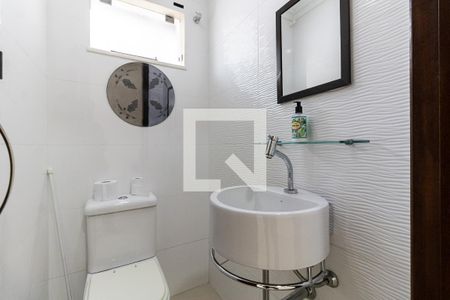 Lavabo da Casa 1 de casa à venda com 3 quartos, 120m² em Vila Gumercindo, São Paulo
