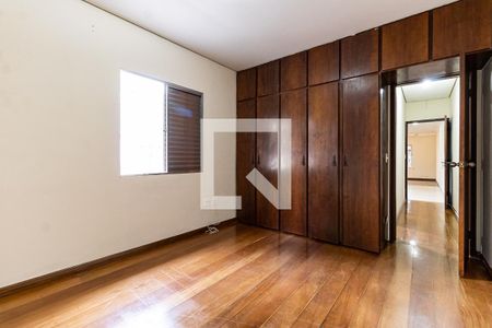 Suíte da Casa 1 de casa à venda com 3 quartos, 120m² em Vila Gumercindo, São Paulo