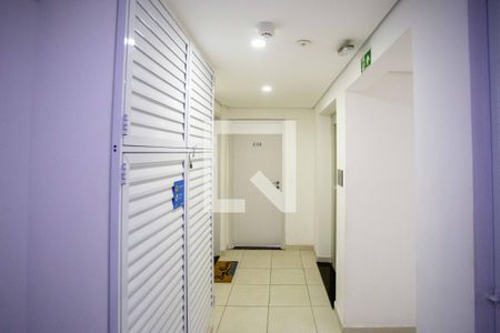 Apartamento à venda com 57m², 2 quartos e 1 vagaHall de entrada