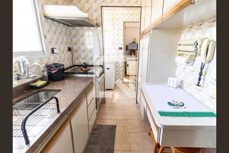 Apartamento à venda com 62m², 2 quartos e 1 vagaCozinha