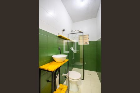 Banheiro de casa para alugar com 1 quarto, 40m² em Veloso, Osasco