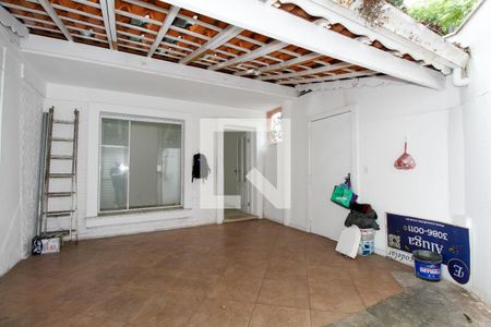 Casa à venda com 130m², 3 quartos e 1 vagaGaragem