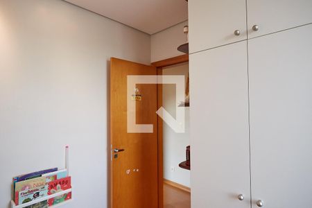 Apartamento à venda com 84m², 3 quartos e 2 vagas Apartamento à venda com 84m², 3 quartos e 2 vagasQuarto 2