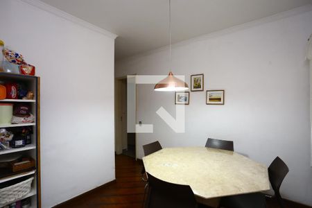 Apartamento à venda com 196m², 3 quartos e 3 vagas Apartamento à venda com 196m², 3 quartos e 3 vagascopa