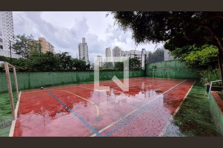 Apartamento à venda com 196m², 3 quartos e 3 vagas Apartamento à venda com 196m², 3 quartos e 3 vagasQuadra Esportiva