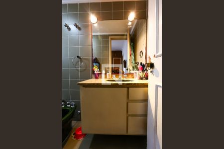 Apartamento à venda com 196m², 3 quartos e 3 vagas Apartamento à venda com 196m², 3 quartos e 3 vagasBanheiro da Suíte 3