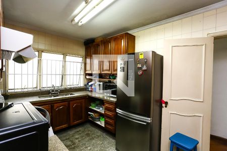 Apartamento à venda com 196m², 3 quartos e 3 vagas Apartamento à venda com 196m², 3 quartos e 3 vagascozinha