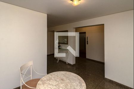 Apartamento para alugar com 140m², 3 quartos e 2 vagas Apartamento para alugar com 140m², 3 quartos e 2 vagashall de entrada_3