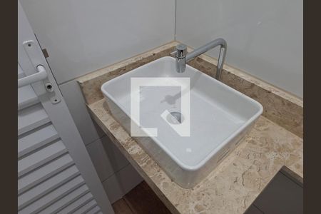 Banheiro de kitnet/studio para alugar com 1 quarto, 30m² em Vila Nova Cachoeirinha, São Paulo