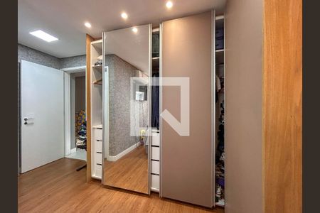 Apartamento à venda com 79m², 3 quartos e 2 vagasSuíte