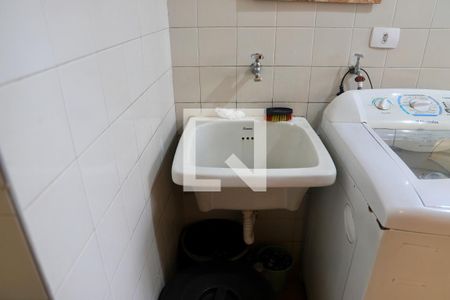 Apartamento à venda com 94m², 3 quartos e 1 vagaÁrea de Serviço