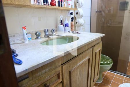 Apartamento à venda com 94m², 3 quartos e 1 vagaBanheiro Social