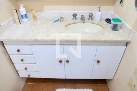 Apartamento à venda com 94m², 3 quartos e 1 vagaBanheiro da Suíte