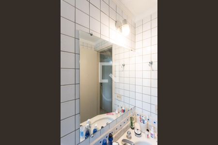 Apartamento para alugar com 98m², 3 quartos e 2 vagas Apartamento para alugar com 98m², 3 quartos e 2 vagasBanheiro