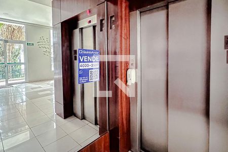 Apartamento à venda com 74m², 2 quartos e 1 vagaPlaquinha