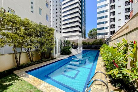Apartamento à venda com 74m², 2 quartos e 1 vagaÁrea comum - Piscina