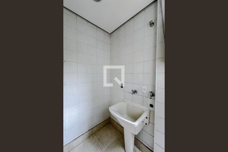 Apartamento à venda com 74m², 2 quartos e 1 vagaÁrea de Serviço