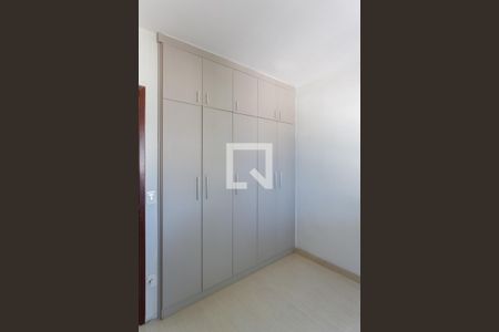 Apartamento à venda com 90m², 3 quartos e 2 vagasQuarto 3