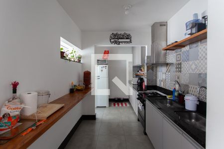 Apartamento à venda com 90m², 3 quartos e 2 vagasCozinha