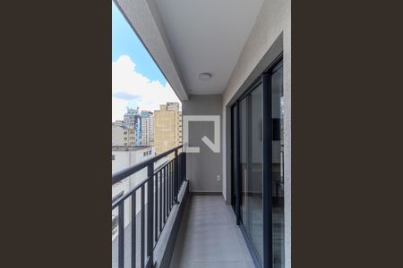 Varanda de kitnet/studio para alugar com 1 quarto, 27m² em República, São Paulo