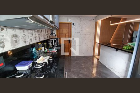 Apartamento à venda com 120m², 3 quartos e 4 vagasCozinha