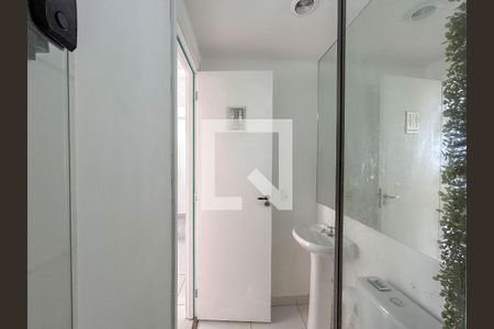 Apartamento à venda com 32m², 2 quartos e sem vaga Apartamento à venda com 32m², 2 quartos e sem vagaBanheiro