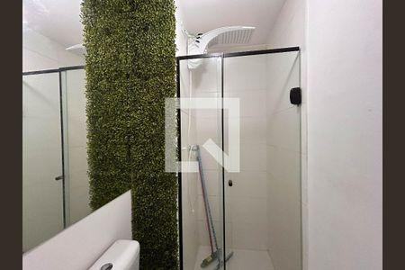 Apartamento à venda com 32m², 2 quartos e sem vaga Apartamento à venda com 32m², 2 quartos e sem vagaBanheiro