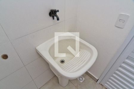 Apartamento para alugar com 44m², 2 quartos e sem vaga Apartamento para alugar com 44m², 2 quartos e sem vagaÁrea de Serviço