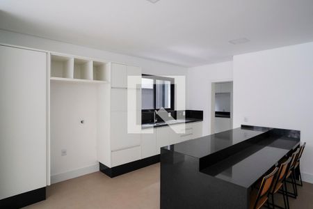 Casa de condomínio à venda com 800m², 5 quartos e 10 vagasCozinha 1