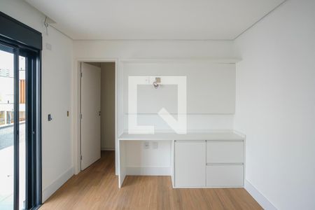 Casa de condomínio à venda com 800m², 5 quartos e 10 vagasSuíte 4