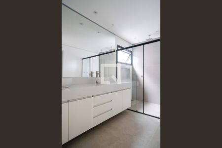 Casa de condomínio à venda com 800m², 5 quartos e 10 vagasBanheiro suíte 1