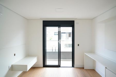 Casa de condomínio à venda com 800m², 5 quartos e 10 vagasSuíte 2