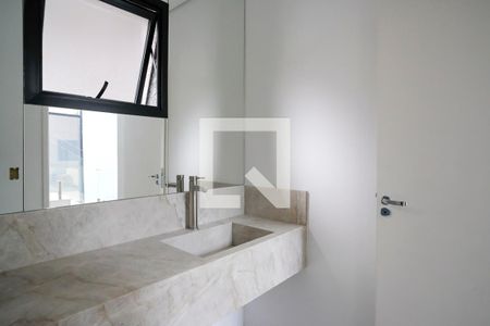 Casa de condomínio à venda com 800m², 5 quartos e 10 vagasLavabo