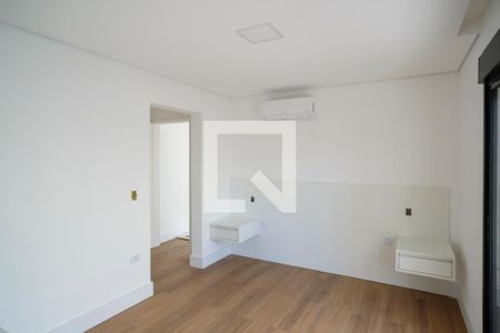 Casa de condomínio à venda com 800m², 5 quartos e 10 vagasSuíte 4