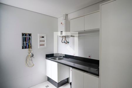 Casa de condomínio à venda com 800m², 5 quartos e 10 vagasÁrea de serviço