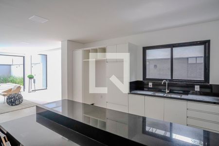 Casa de condomínio à venda com 800m², 5 quartos e 10 vagasCozinha 1