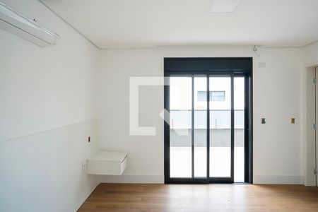 Casa de condomínio à venda com 800m², 5 quartos e 10 vagasSuíte 4