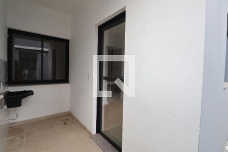 Casa à venda com 46m², 2 quartos e 1 vagaÁrea de Serviço