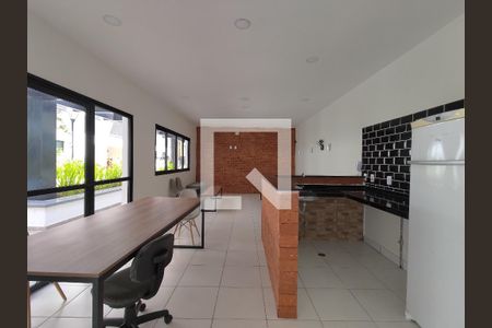 Apartamento para alugar com 42m², 2 quartos e 1 vaga Apartamento para alugar com 42m², 2 quartos e 1 vagaÁrea comum - Salão de festas