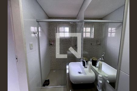 Casa à venda com 149m², 3 quartos e 3 vagas Casa à venda com 149m², 3 quartos e 3 vagasBanheiro da Suíte