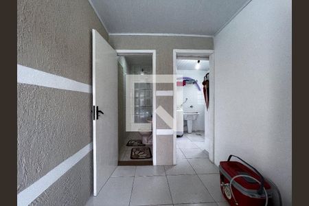 Casa à venda com 149m², 3 quartos e 3 vagas Casa à venda com 149m², 3 quartos e 3 vagasLavanderia