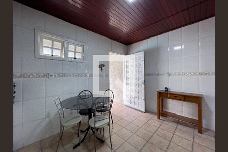 Casa à venda com 149m², 3 quartos e 3 vagas Casa à venda com 149m², 3 quartos e 3 vagasCozinha