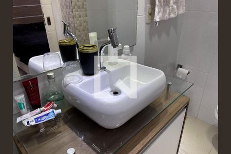 Casa à venda com 149m², 3 quartos e 3 vagas Casa à venda com 149m², 3 quartos e 3 vagasBanheiro da Suíte