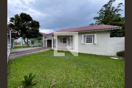 Casa à venda com 149m², 3 quartos e 3 vagas Casa à venda com 149m², 3 quartos e 3 vagasÁrea comum