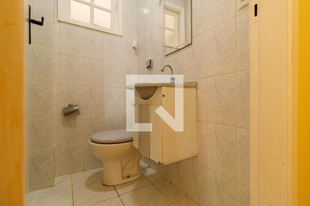 Casa à venda com 70m², 2 quartos e 1 vagaLavabo