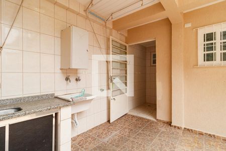 Casa à venda com 70m², 2 quartos e 1 vagaÁrea de Serviço