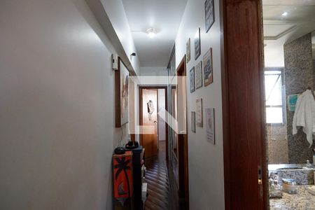 Apartamento à venda com 165m², 4 quartos e 3 vagasCorredor