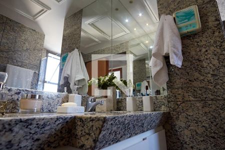 Apartamento à venda com 165m², 4 quartos e 3 vagasBanheiro