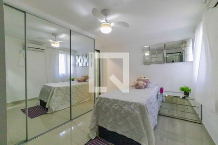 Casa à venda com 500m², 4 quartos e 3 vagasSuíte 2